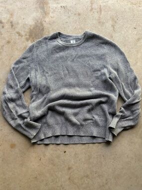 Gap grey ribbed knit sweater